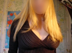 Joli décolleté gros seins - Plan cul Rouen