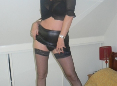 Femme mûre en lingerie - Sexe adulte