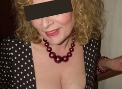 Décolleté gros seins - Plan cul Lyon