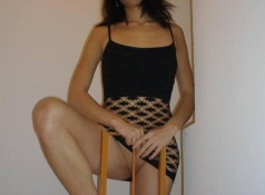 Porte pas culotte - Chatte nue