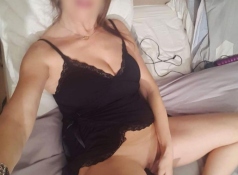 Nuisette et godemiché - Rencontre Cougar Rouen