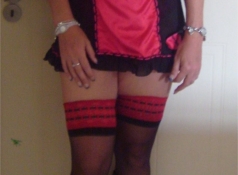 Lingerie sexy rouge et noire - Rencontre Hérouville Saint-Clair