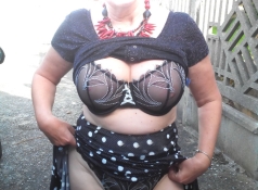 Grosse paire de seins - Rencontre libertine