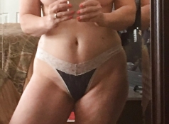 String sexy en selfie