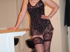 Nuisette et bas excitants - Femme divorcée à Evry