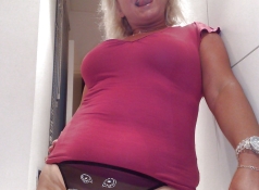 Tenue sexy chez moi