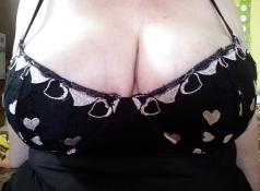 Les gros seins lourds