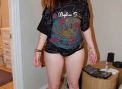 Sexy en talons - Rousse nue Lyon