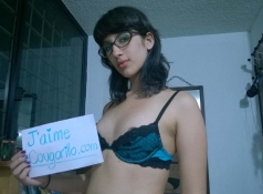 - Exhib amateur