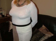 Top coquine en robe moulante