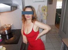 Nuisette sexy rouge - Milf salope