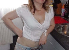 Paréo et décolleté - Milf salope