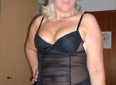 Cougar chaude et sexy