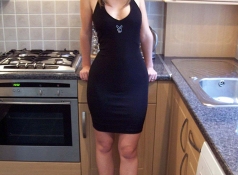 Sexy en robe et chaussures à talon - Fille de l'Est