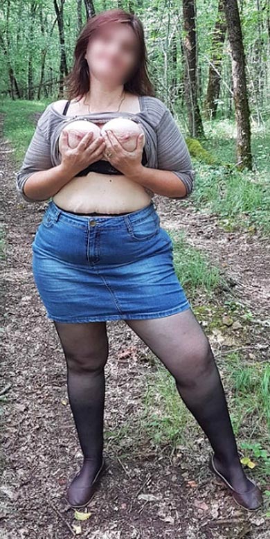 exhibe voyeur en Foret